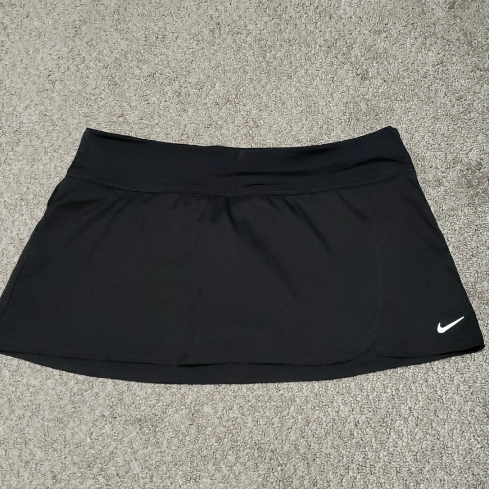 Brand new Nike skirt